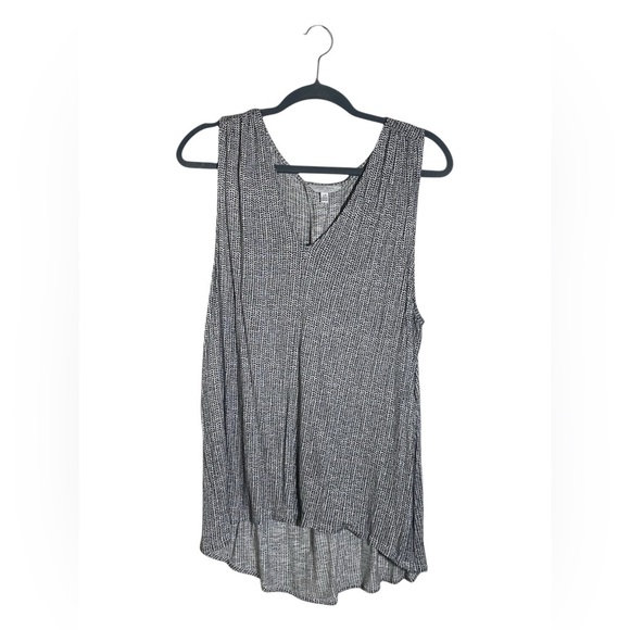Lucky Brand Black and White Pleated Tank Top - Picture 1 of 10